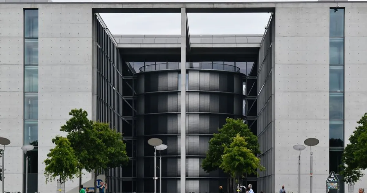 Haus verkaufen ohne Makler — was die Selbstvermarktung wirklich kostet — Verkauf & Eigentum | WohnMeta
