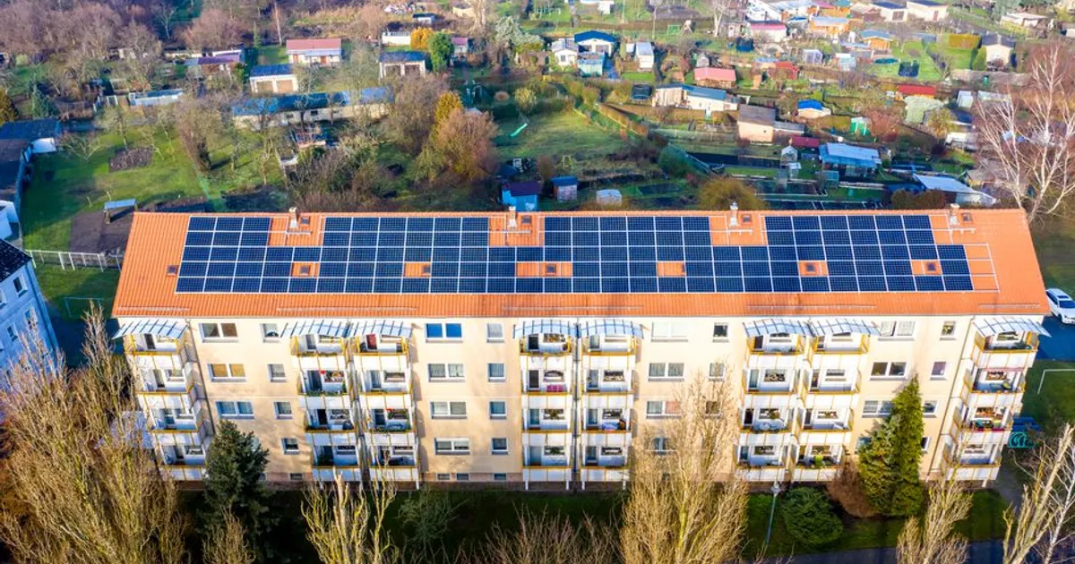 Photovoltaik auf dem Mietdach: Rechtliche und steuerliche Einordnung für Vermieter — Buchhaltung & Steuern | WohnMeta